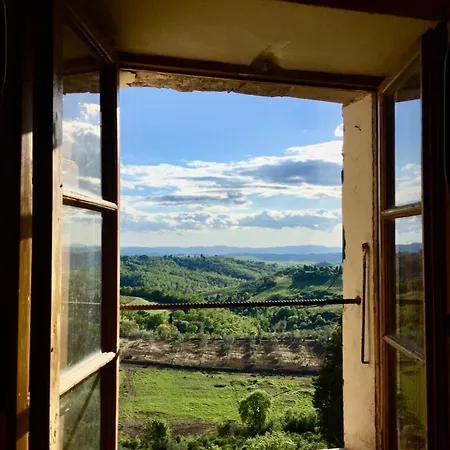 Castello Montelifre Montisi